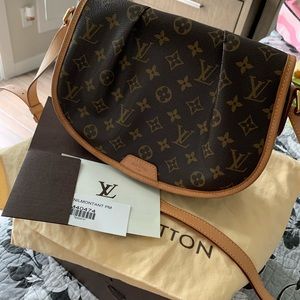 Louis Vuitton Menilmontant PM